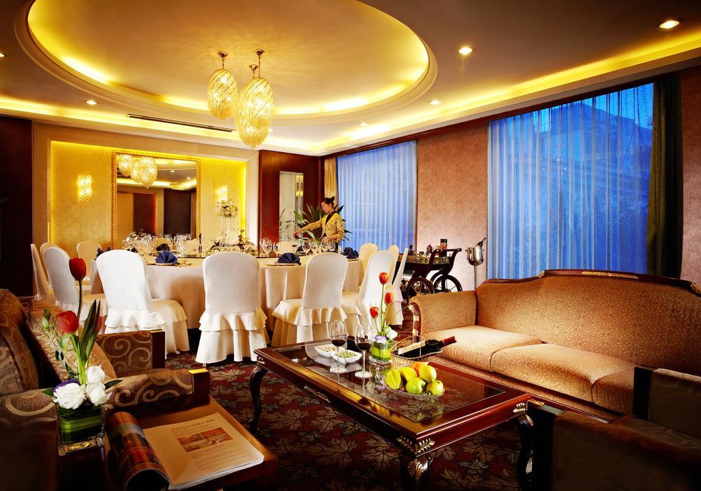 New Century Hotel Taizhou ไท่โจว ภายนอก รูปภาพ