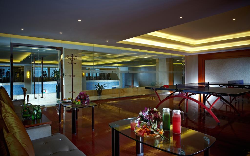 New Century Hotel Taizhou ไท่โจว ภายนอก รูปภาพ
