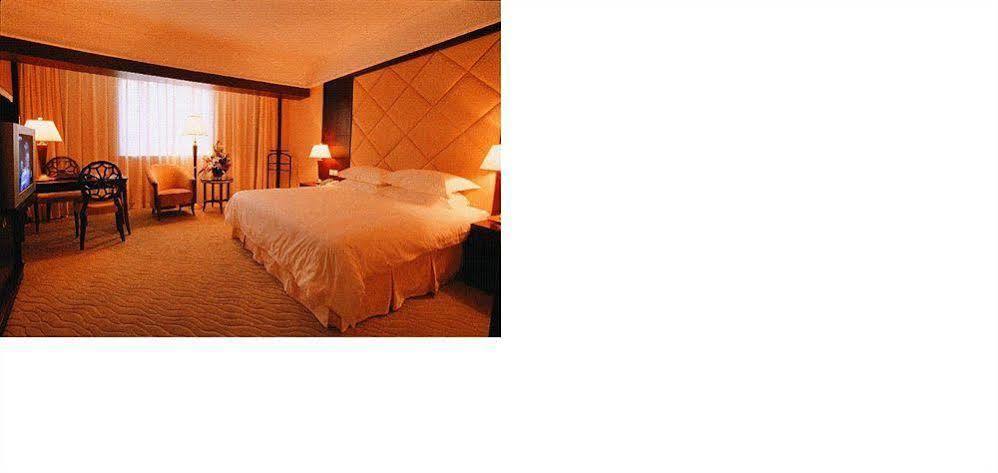 New Century Hotel Taizhou ไท่โจว ภายนอก รูปภาพ